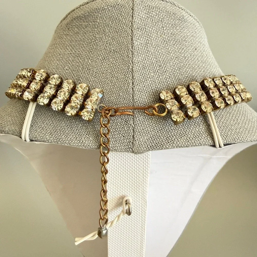 Vintage DESIGN BY ROMI White Rhinestone Blue XL Center Stone Choker Necklace 14